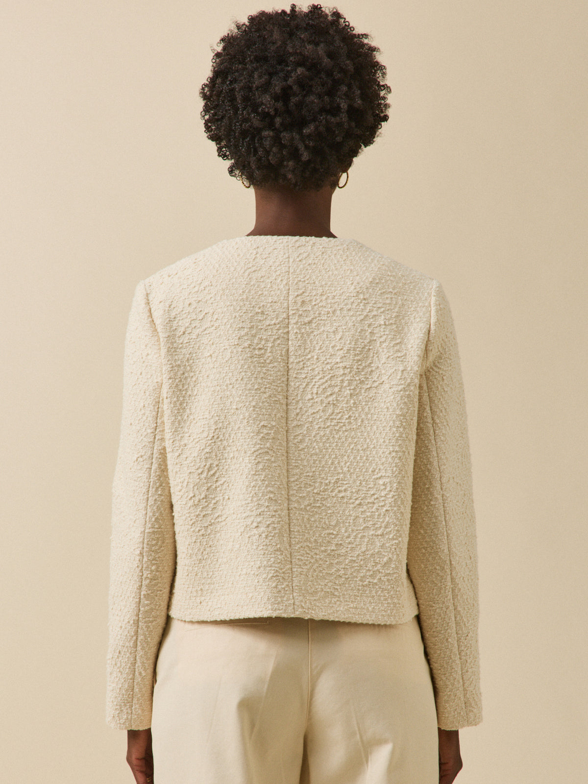 Women's plain tweed jacket with no collar