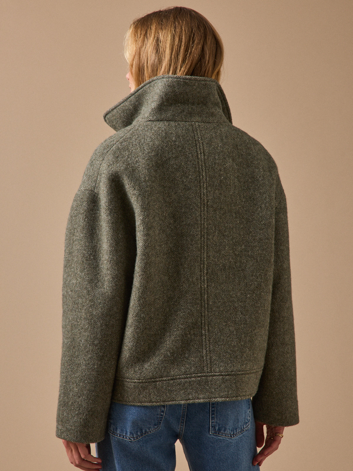 Women's short herringbone woolen coat