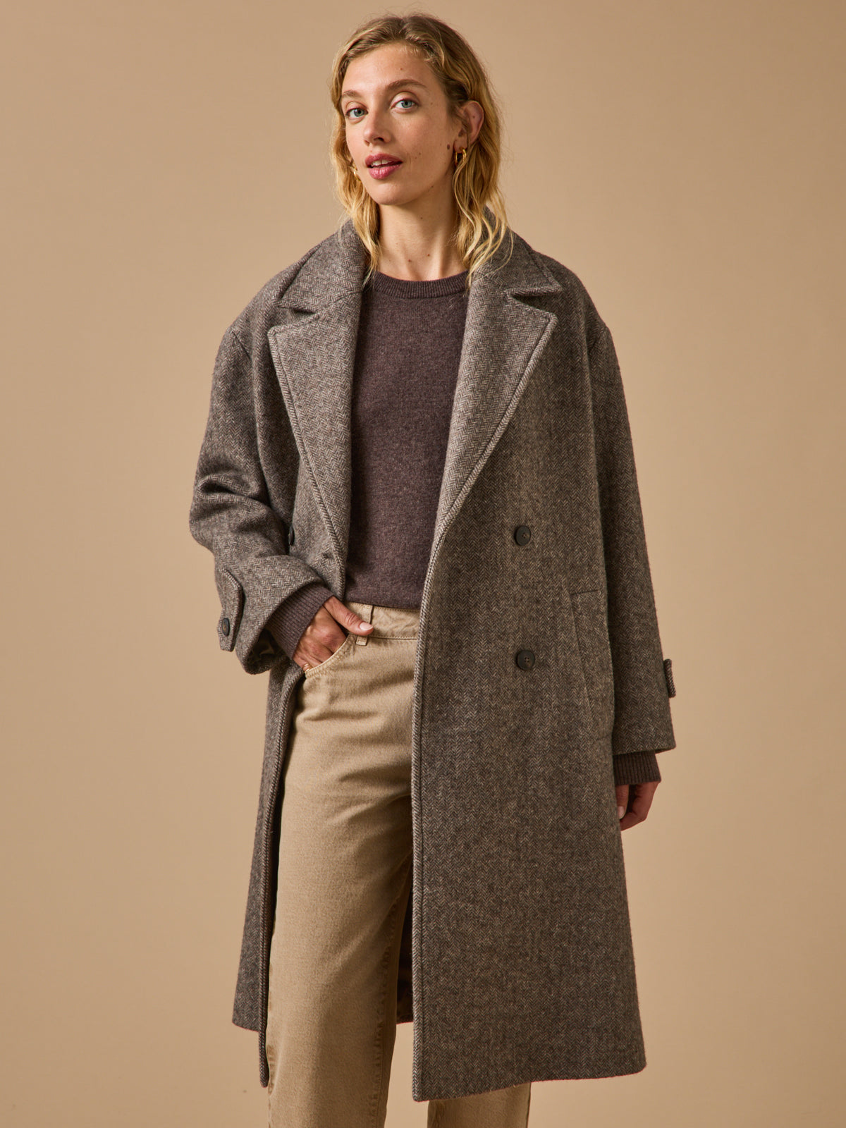 Women's long herringbone woolen coat