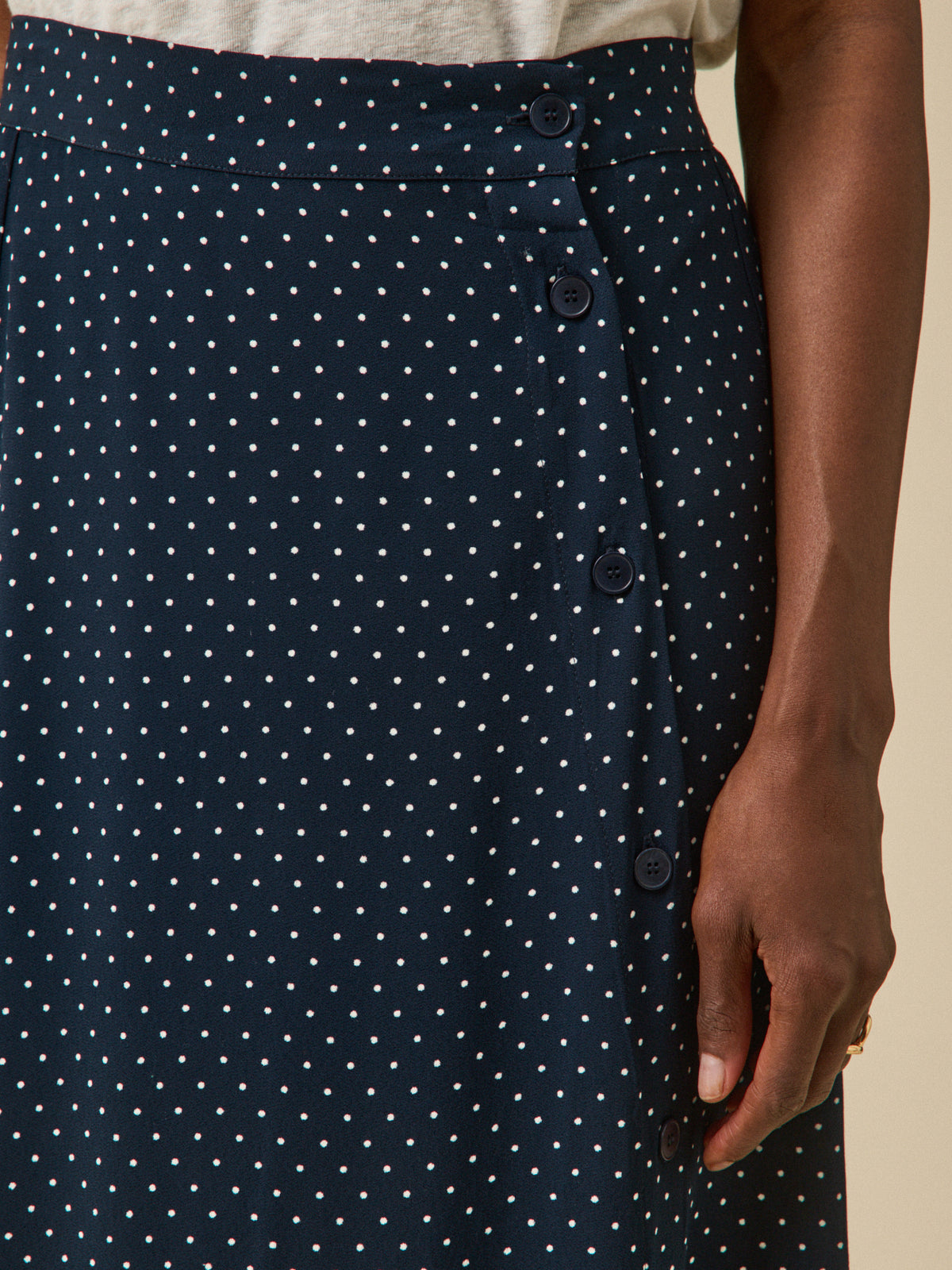 Women's dot-print mid-length viscose skirt