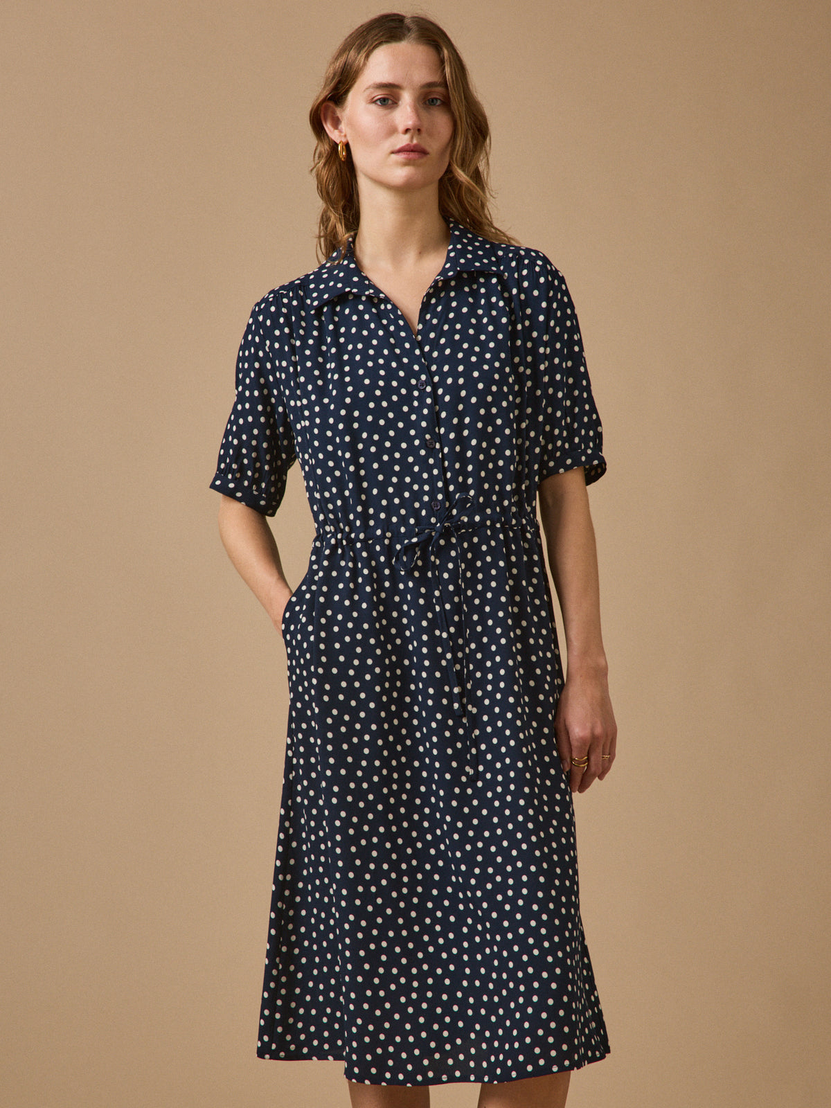 Robe sous genoux femme imprimé pois