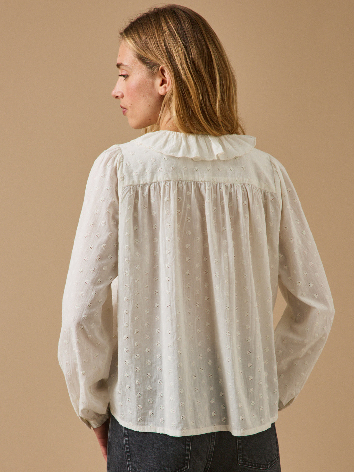 Blouse femme broderie anglaise