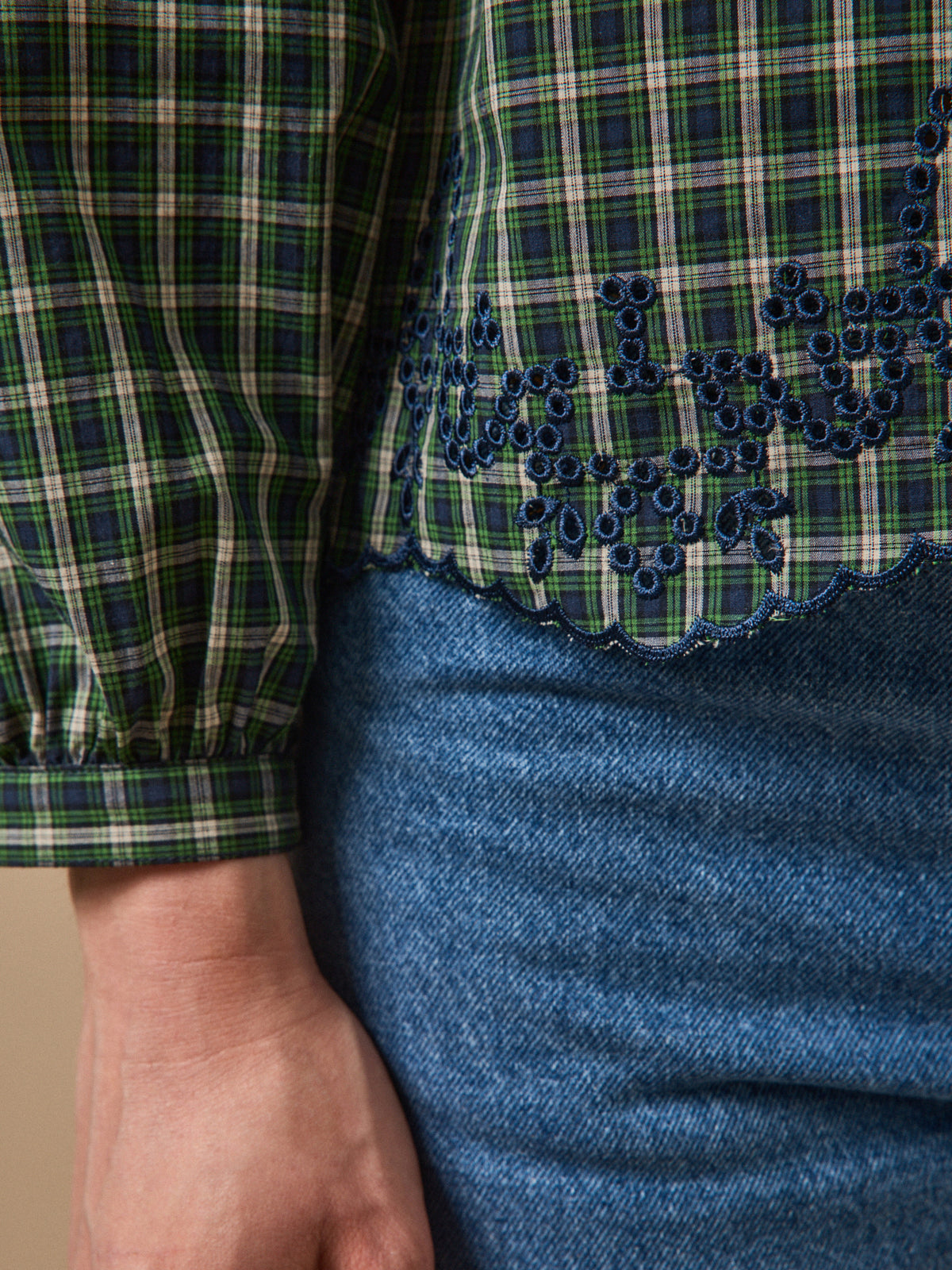 Women's embroidered checked blouse