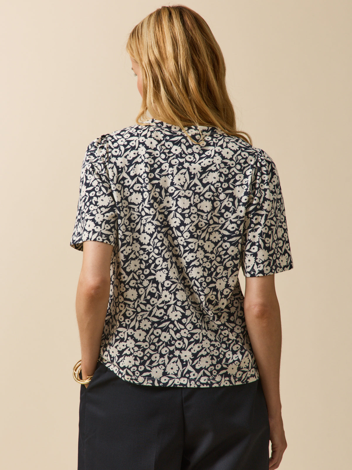 Women's organic cotton T-shirt with Ikat print