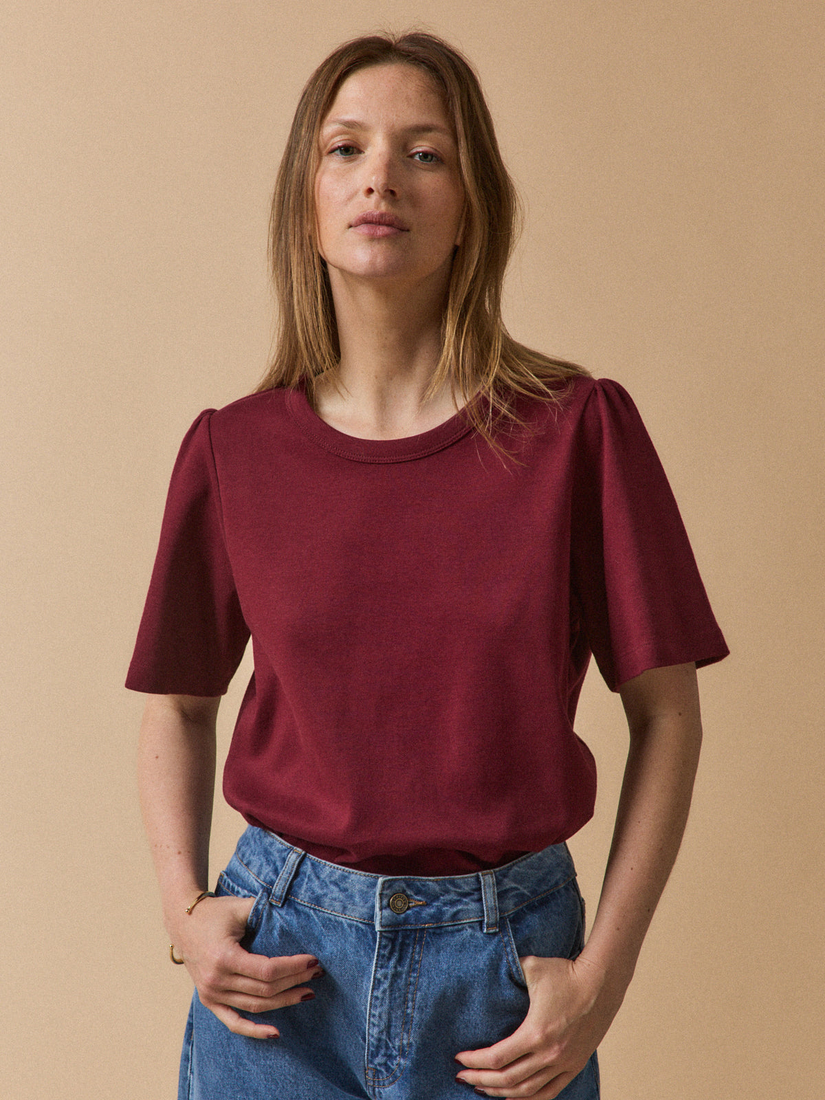 Women's short-sleeved organic cotton T-shirt