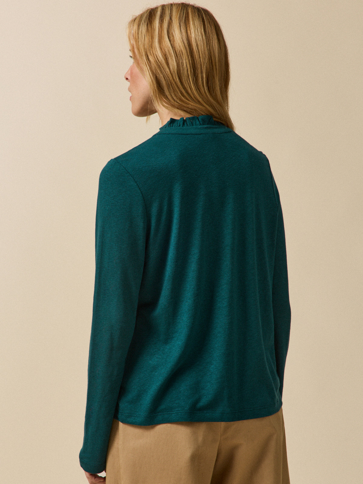 Women's linen and viscose button T-shirt