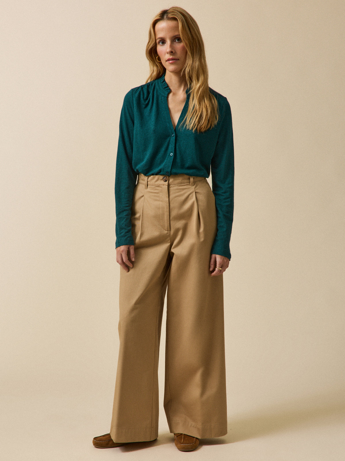 Women's linen and viscose button T-shirt