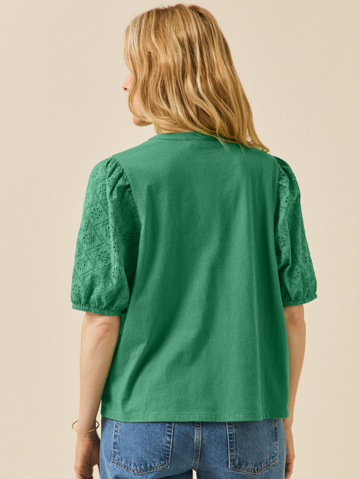 Women's organic cotton T-shirt with balloon sleeves