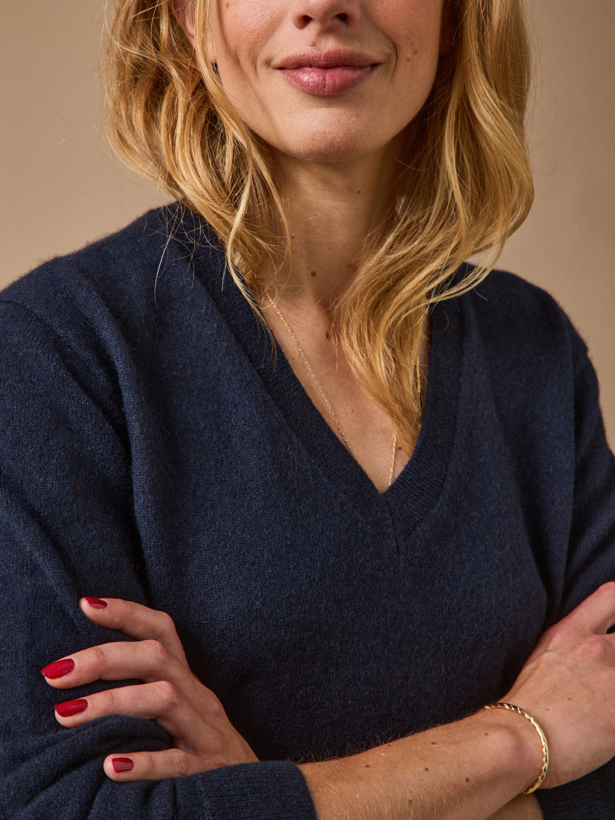 Women's V-neck sweater - The Cashmere Collection