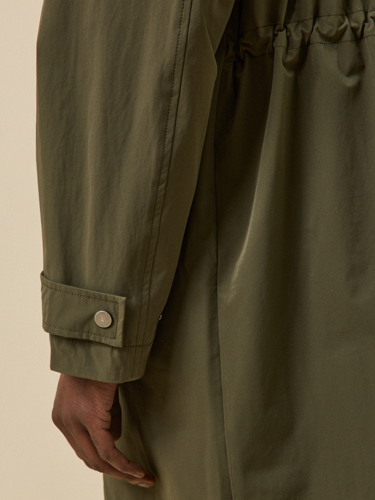 Men's long and lightweight parka