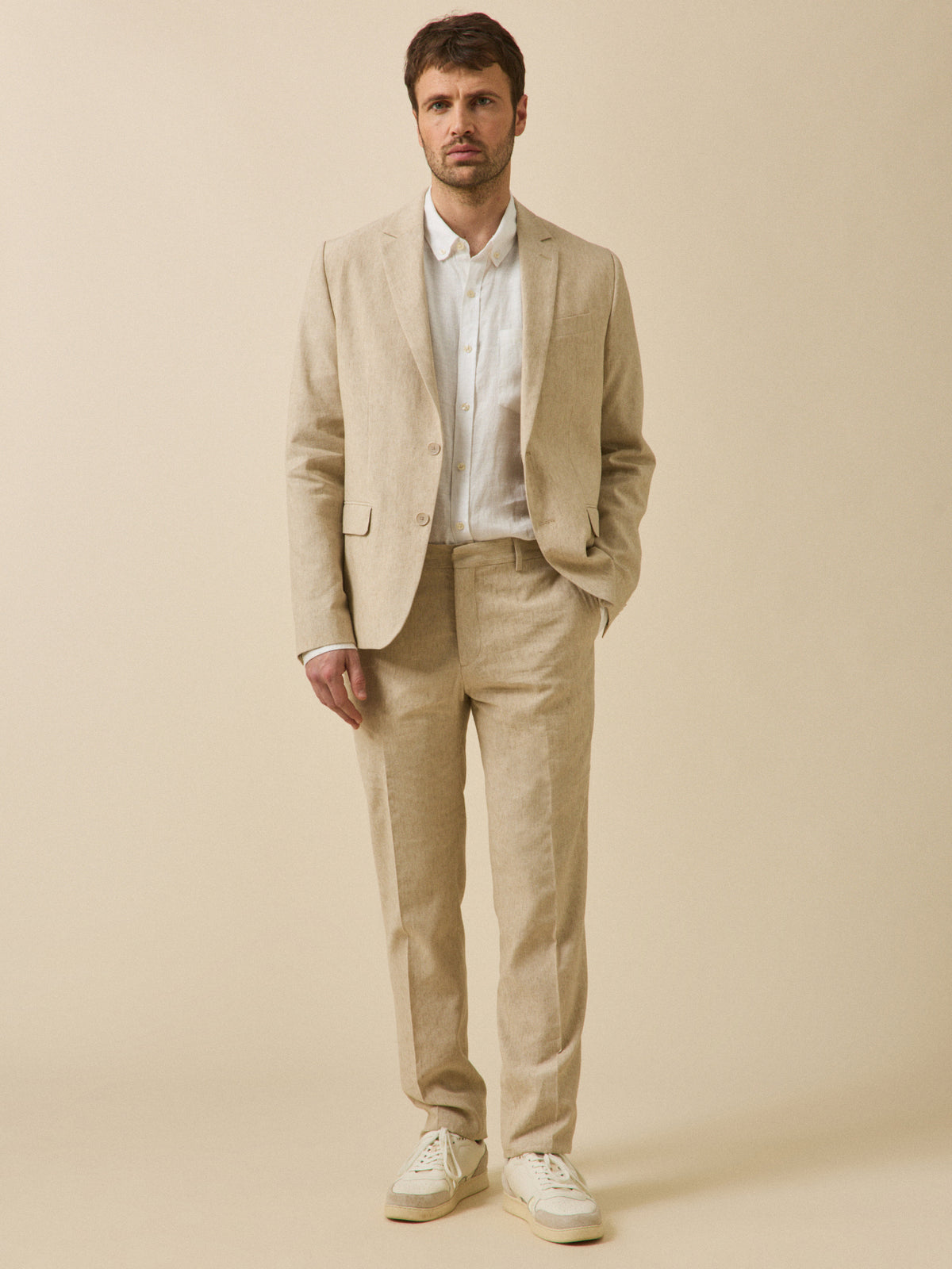 Men's suit jacket in linen blend