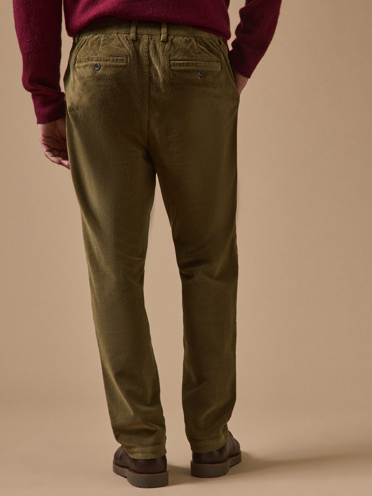 Men's corduroy trousers with elastic waistband