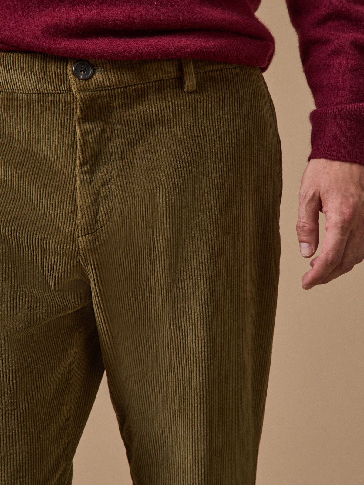 Men's corduroy trousers with elastic waistband