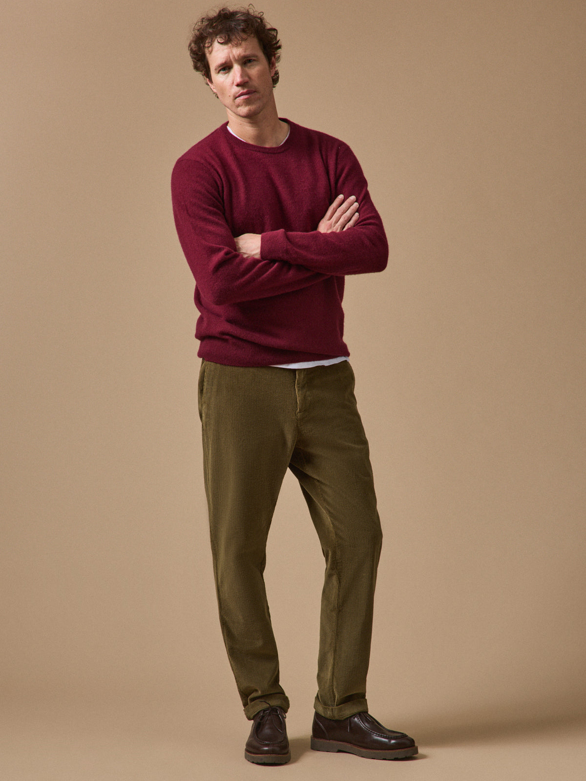 Men's corduroy trousers with elastic waistband