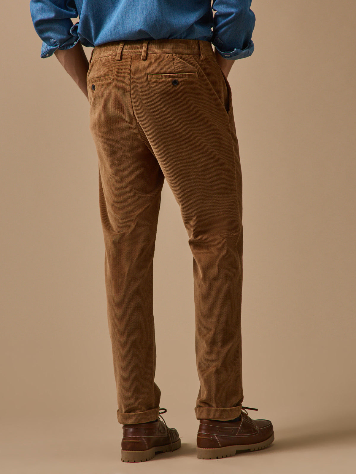 Men's corduroy trousers with elastic waistband