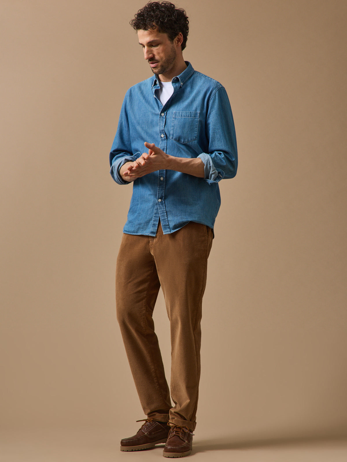 Men's corduroy trousers with elastic waistband