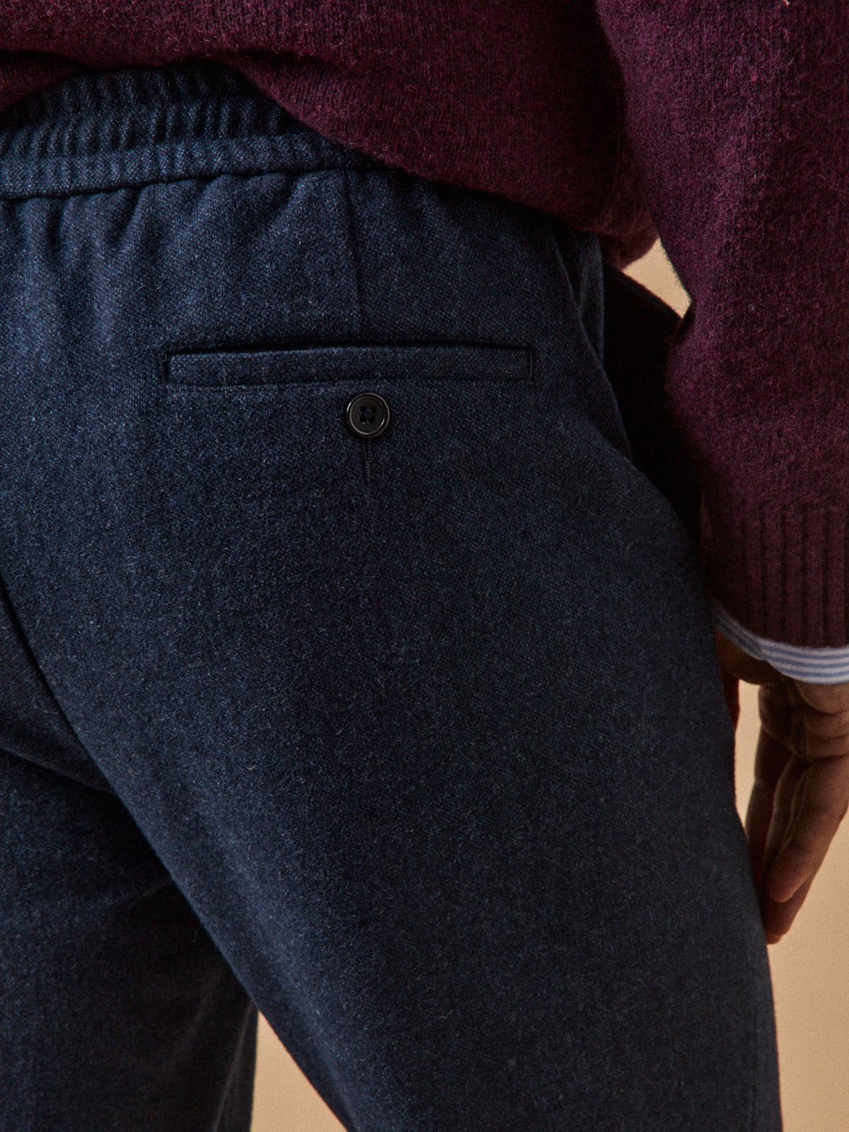 Men's woolen trousers with elastic waist