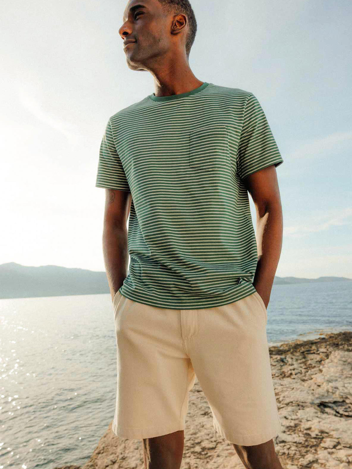 Men's twill Bermuda shorts with elastic waistband