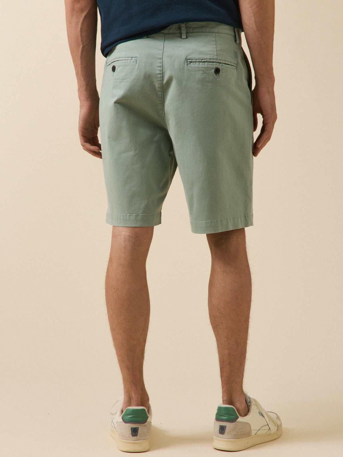 Men's stretch cotton chino-style Bermuda shorts
