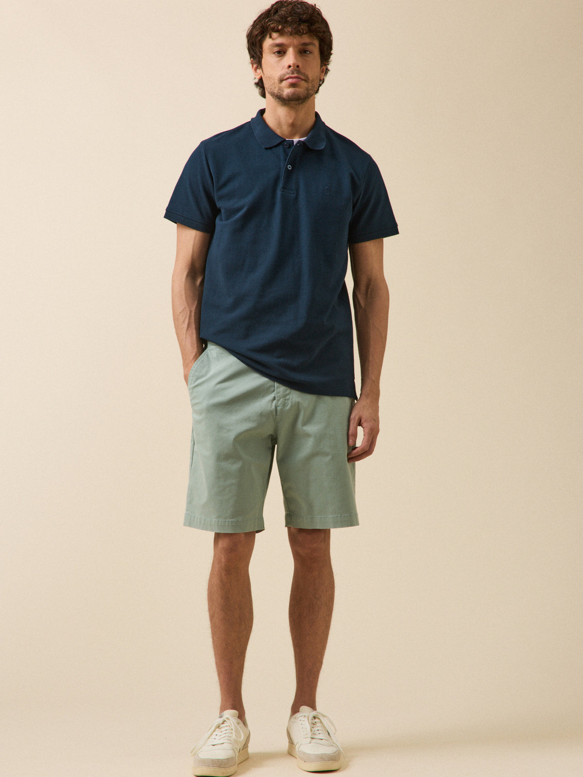 Men's stretch cotton chino-style Bermuda shorts