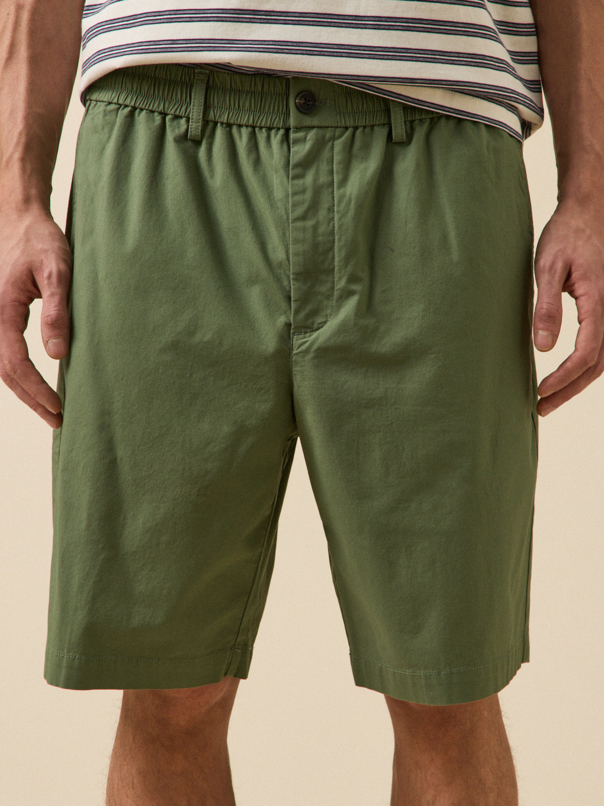 Men's crinkled poplin Bermuda shorts with elastic waistband