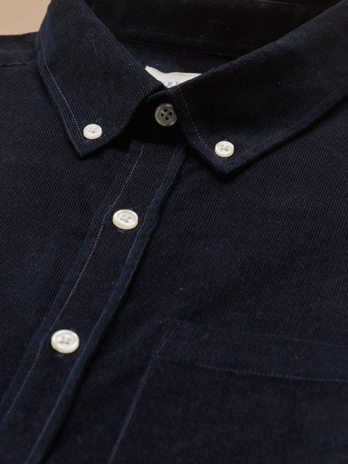 Men's corduroy shirt with contemporary classic fit
