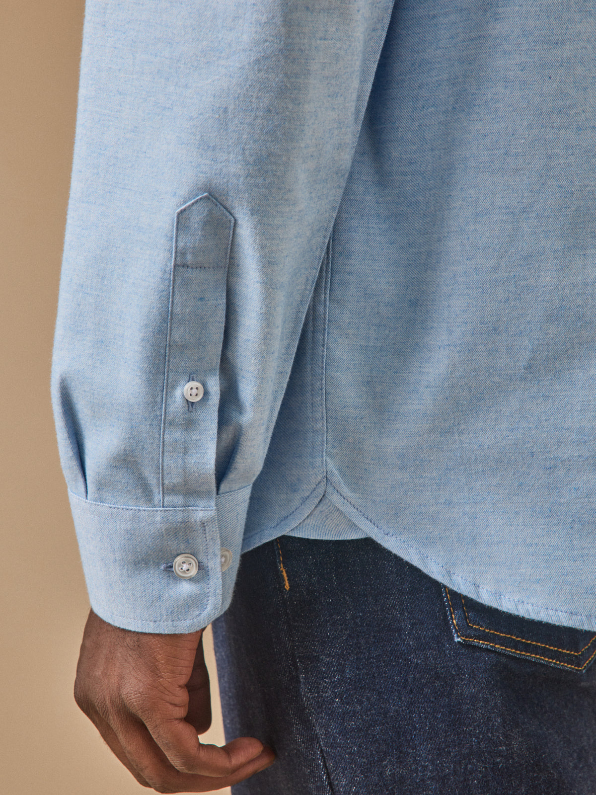 Men's flannel shirt with contemporary classic fit