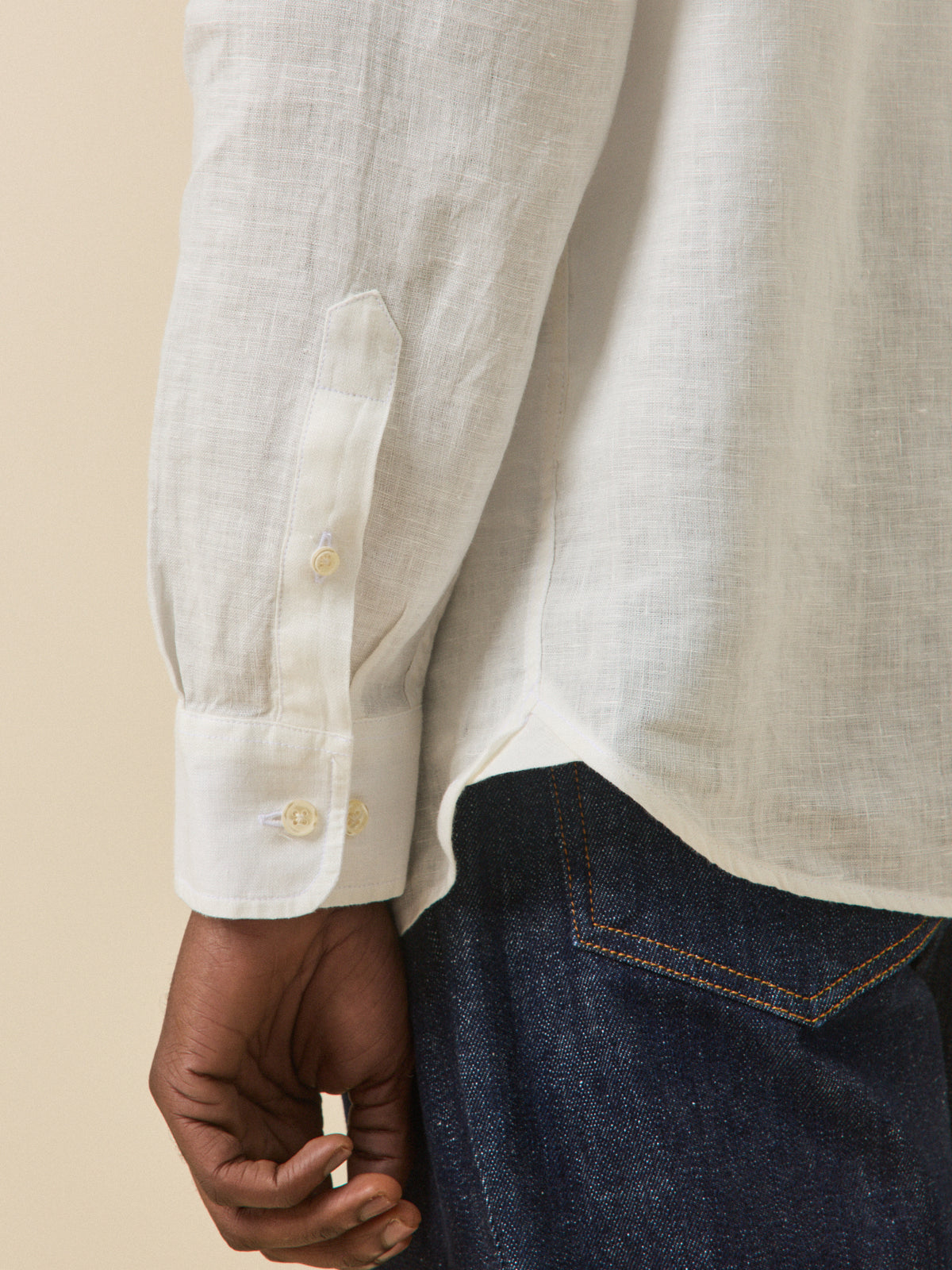 Chemise en lin homme coupe contemporaine