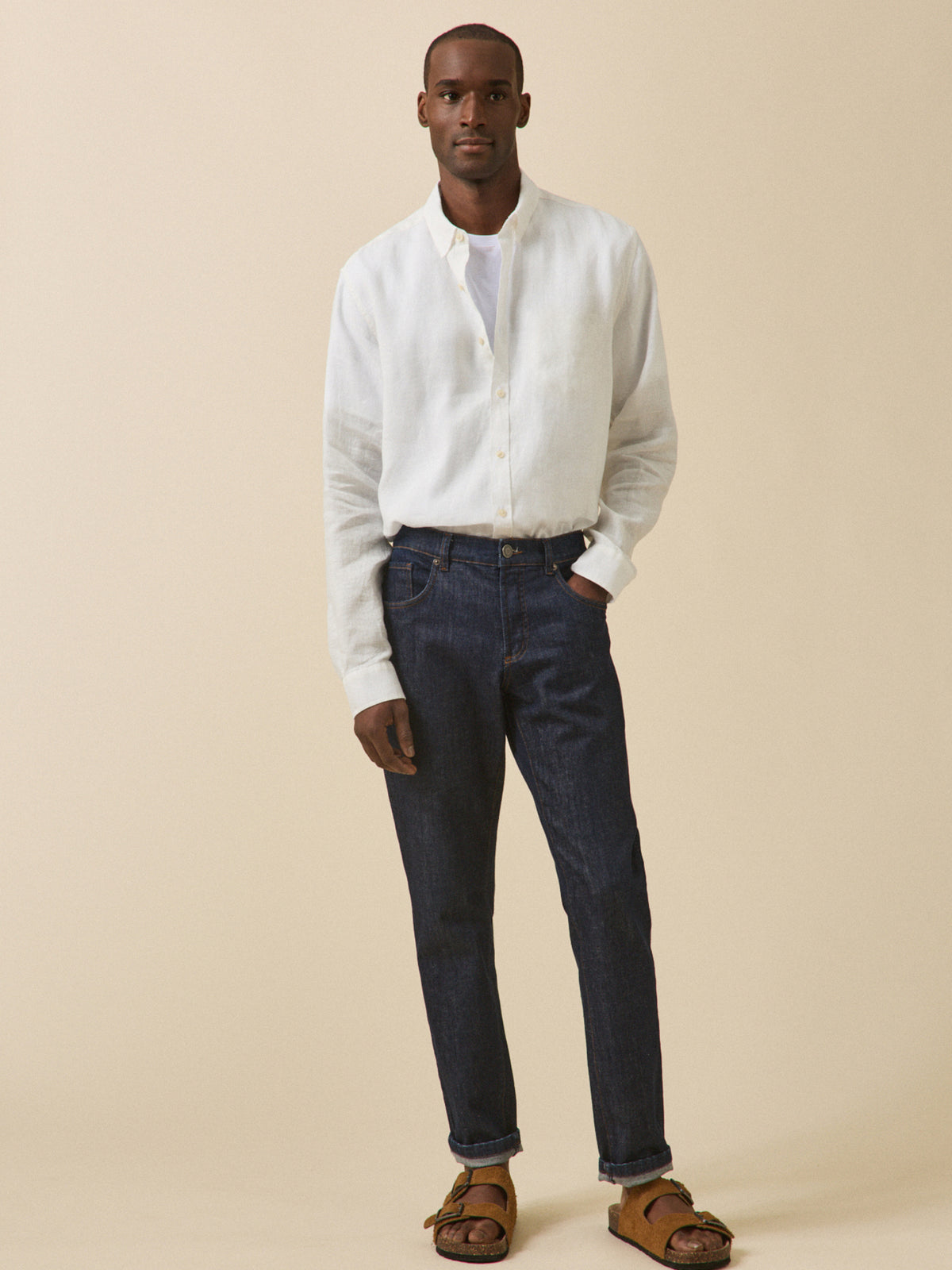 Chemise en lin homme coupe contemporaine