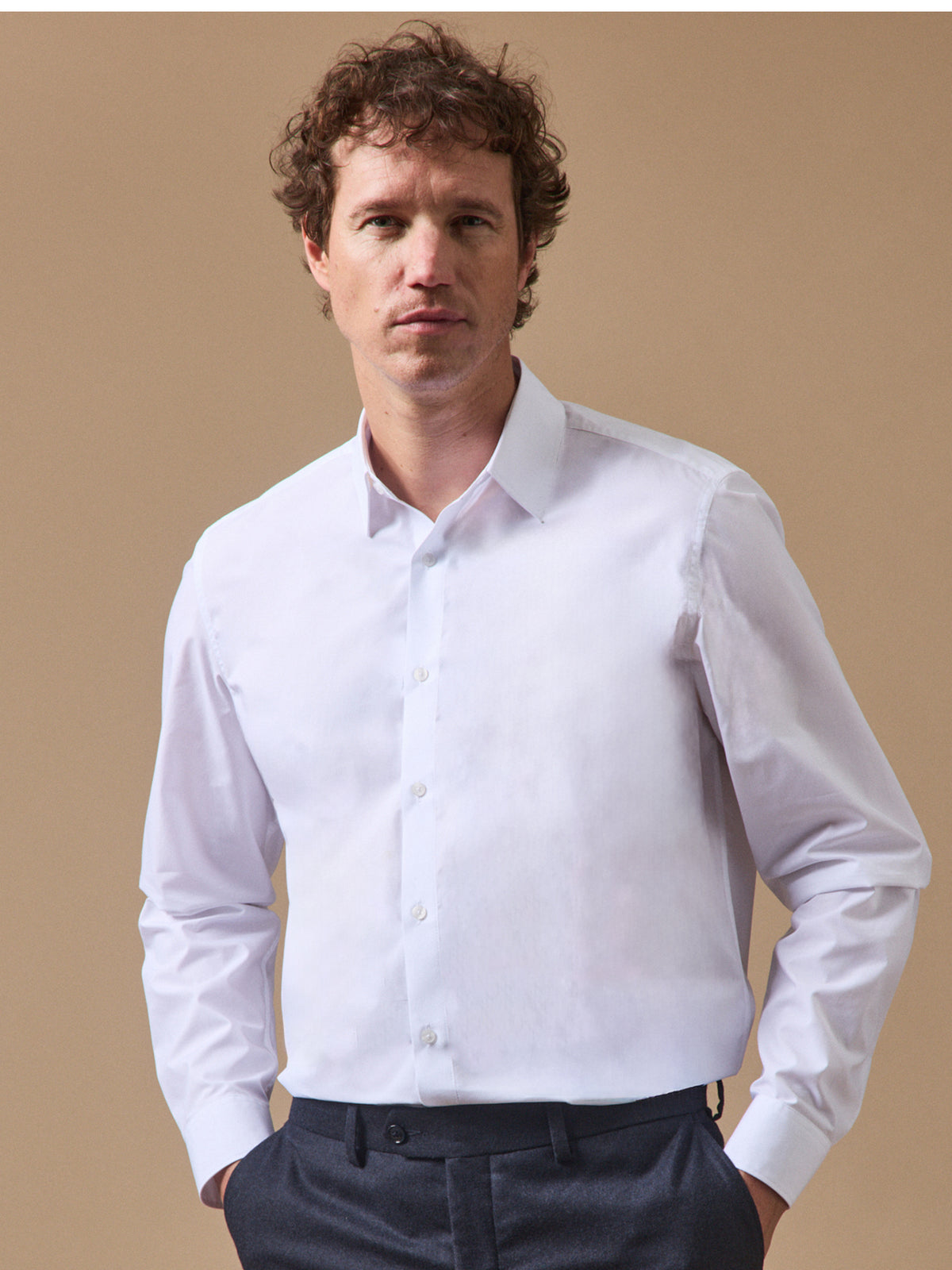 Chemise popeline unie homme coupe contemporaine