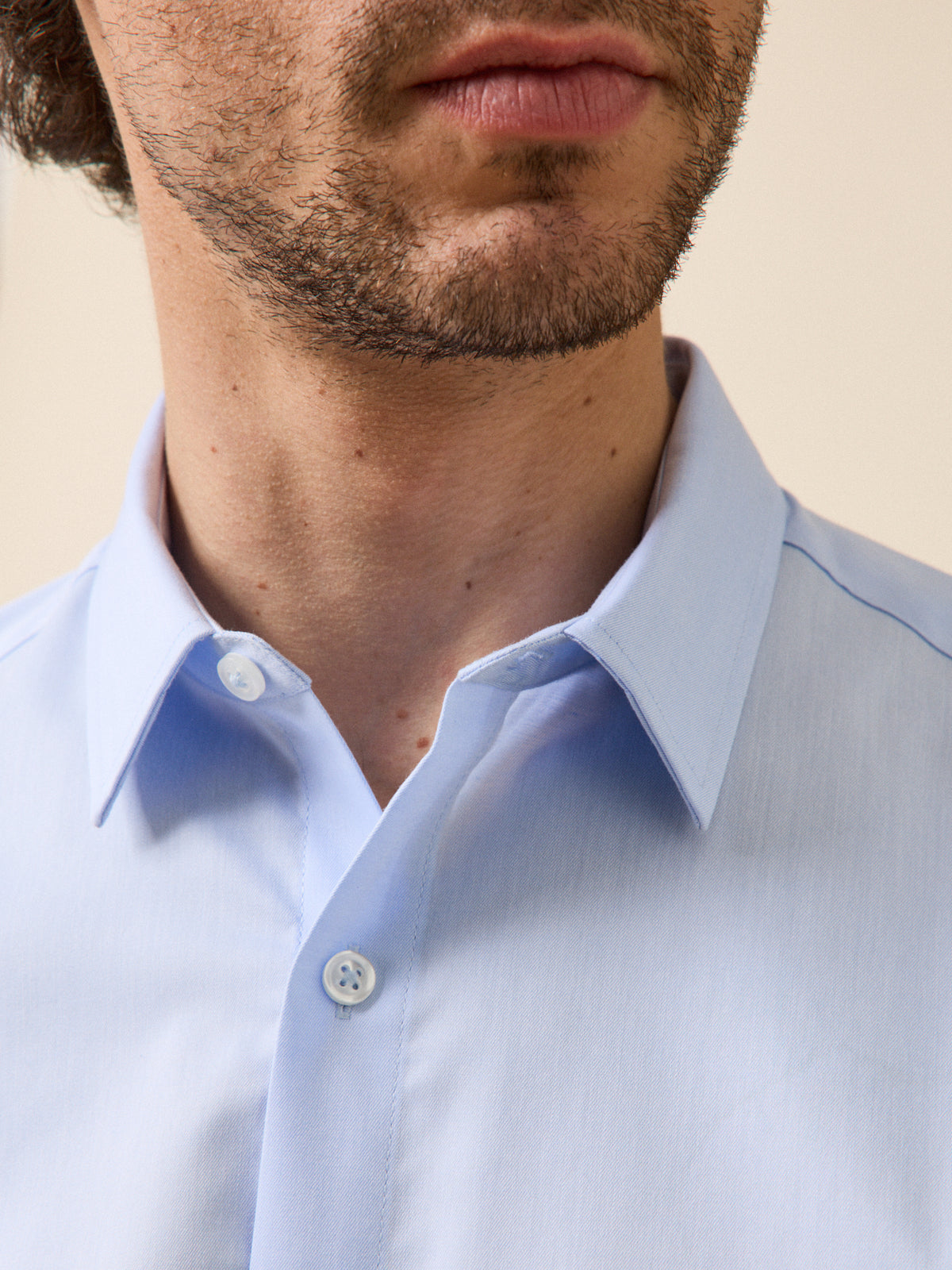 Chemise twill uni homme coupe contemporaine