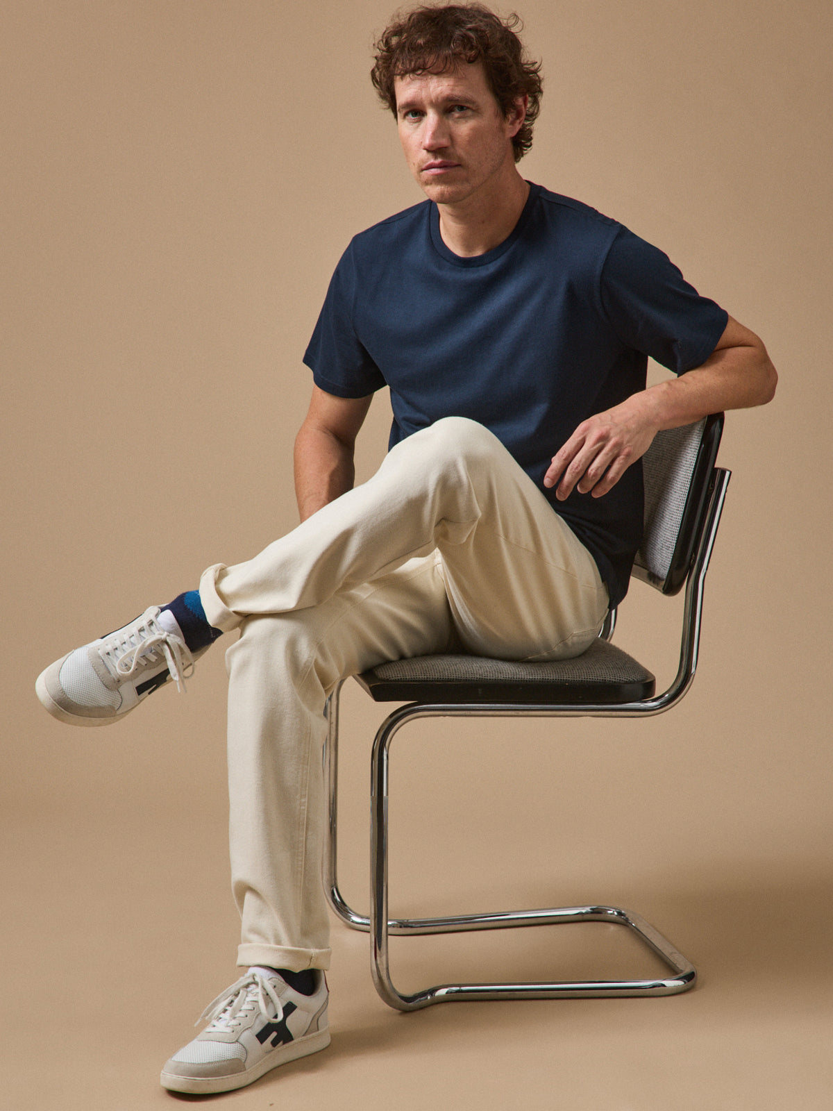 Men's organic cotton T-shirt in a solid color
