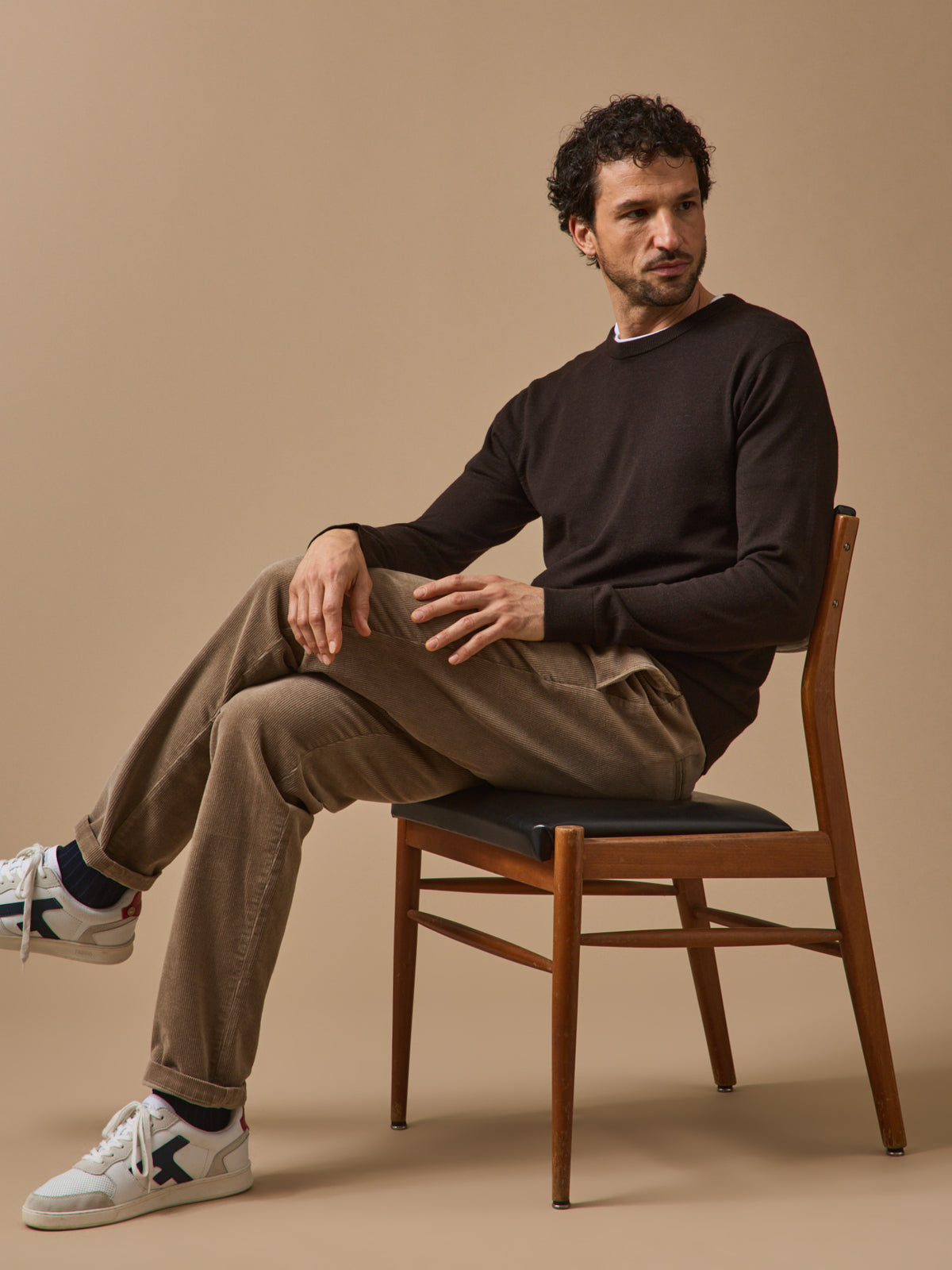 Pull fin col rond laine mérinos homme