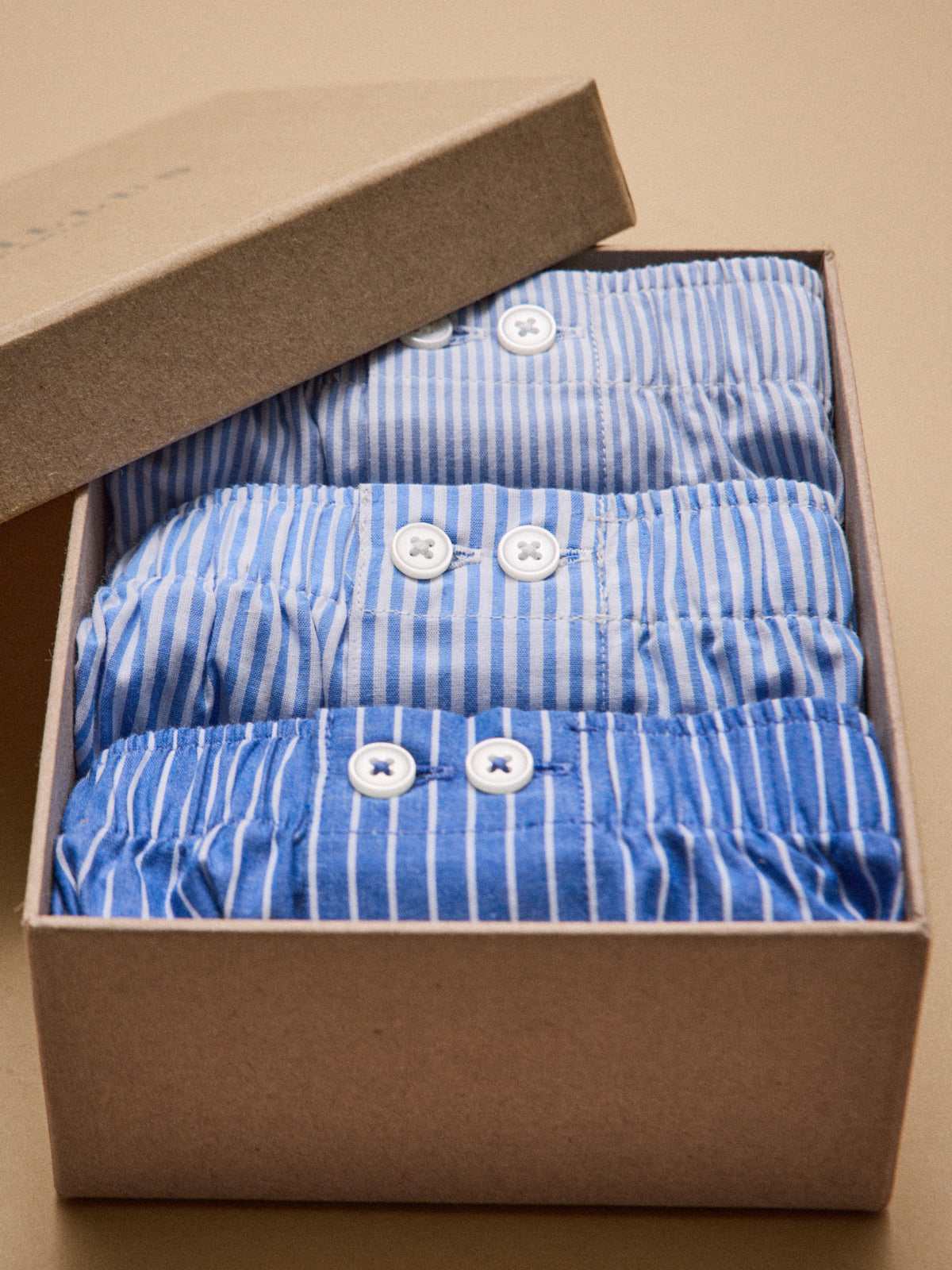 Gift box: set of 3 matching boxer shorts for men