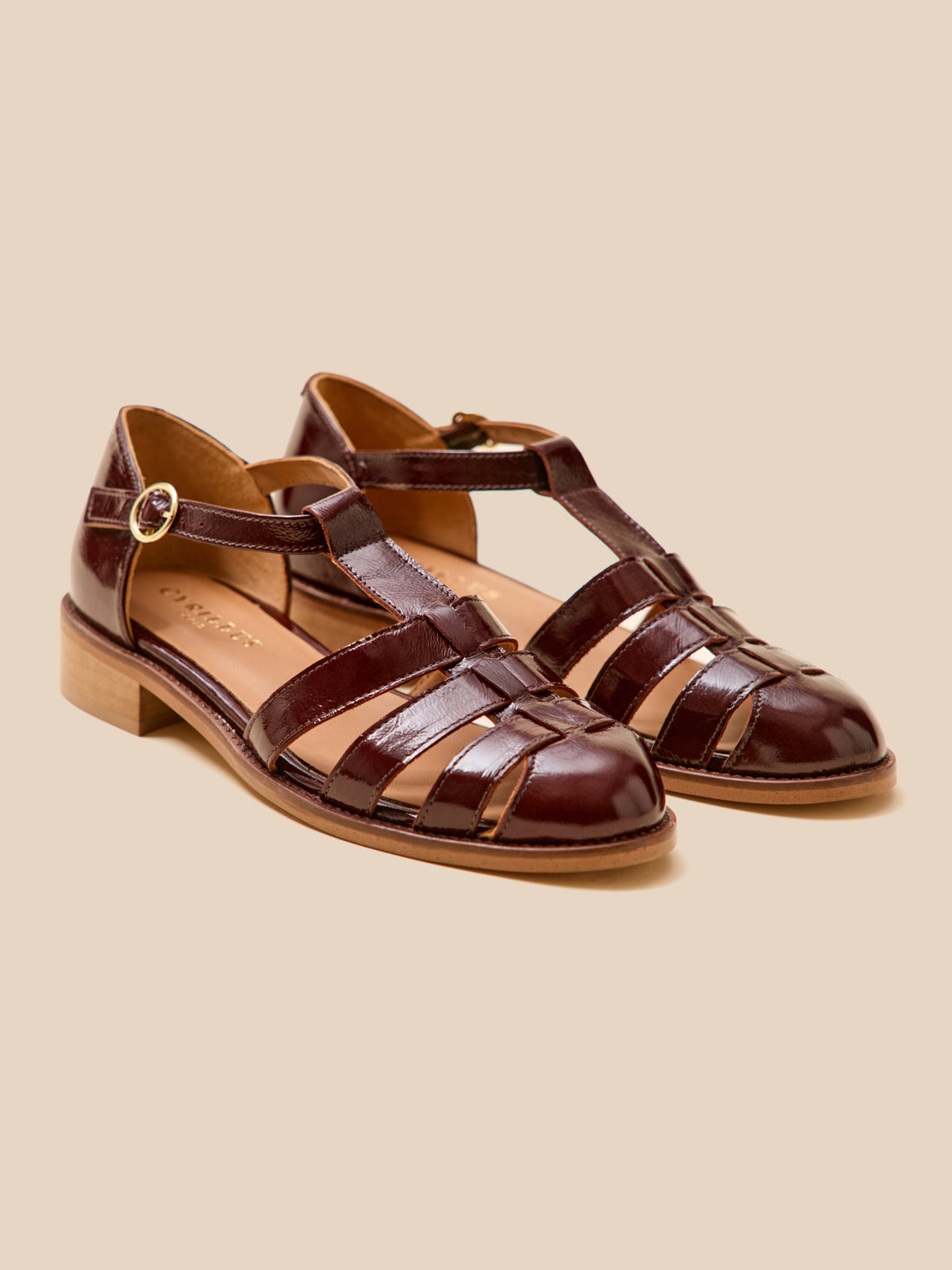 Women's leather fisherman sandals with heel