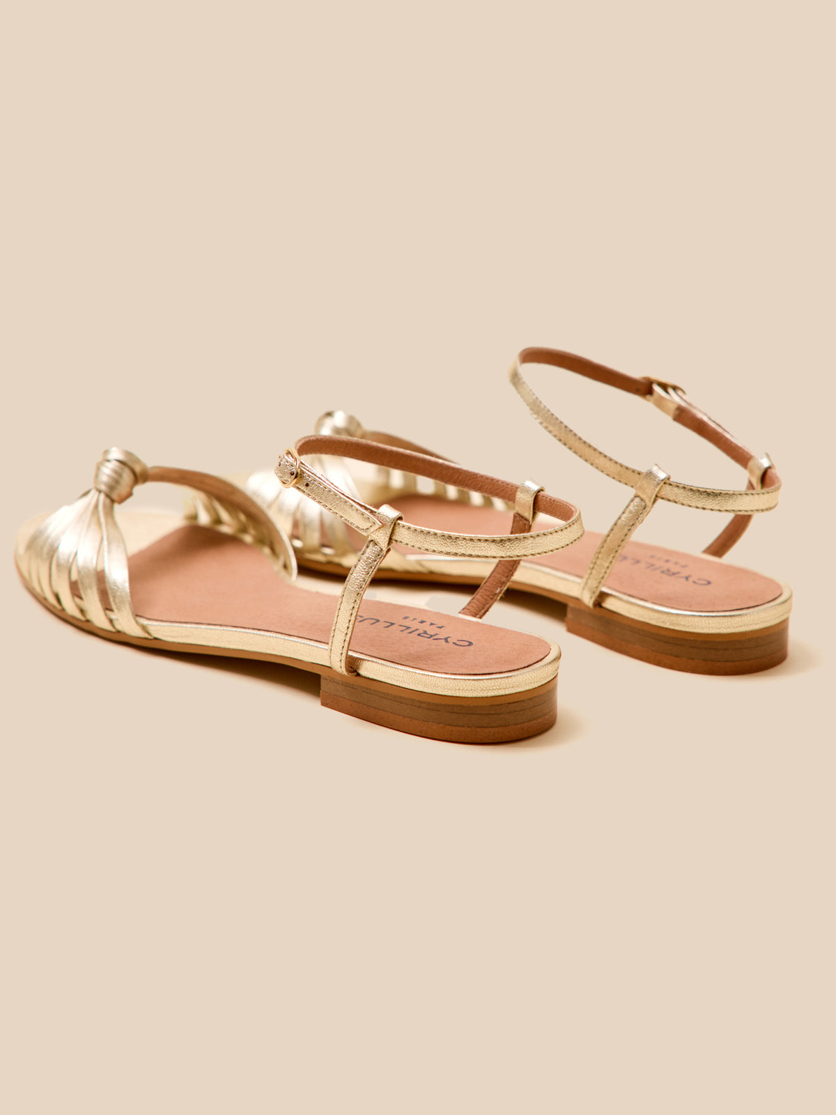 Sandales plates cuir métallisé femme
