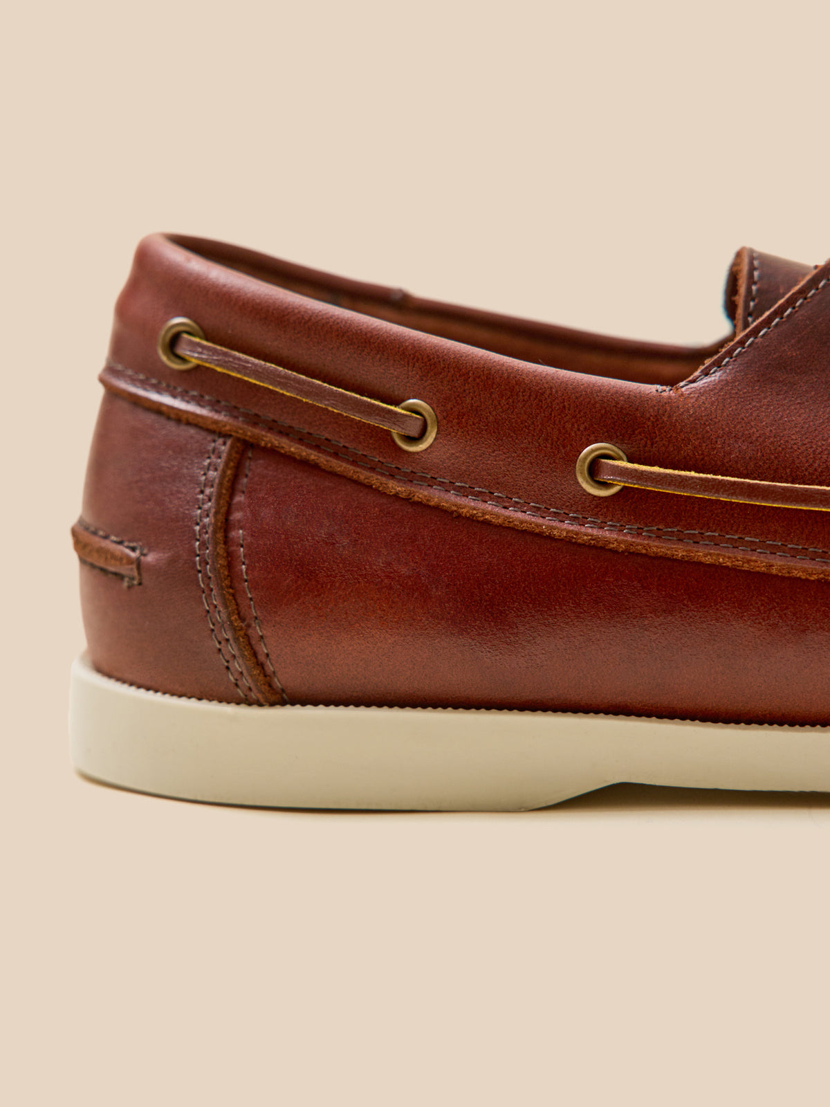 Men's leather deck shoes