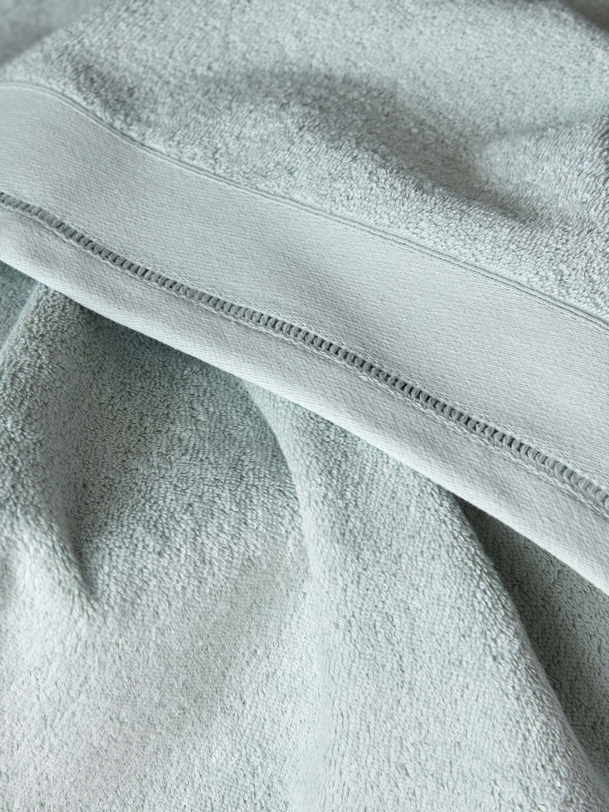 Serviette éponge finition jours échelle