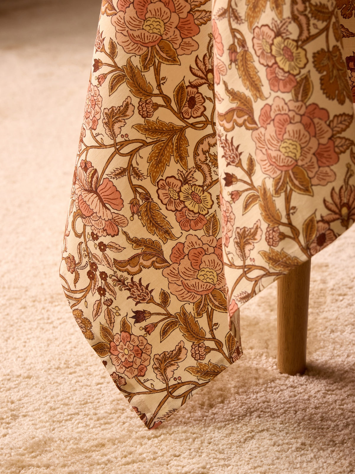 Print tablecloth in welted cotton