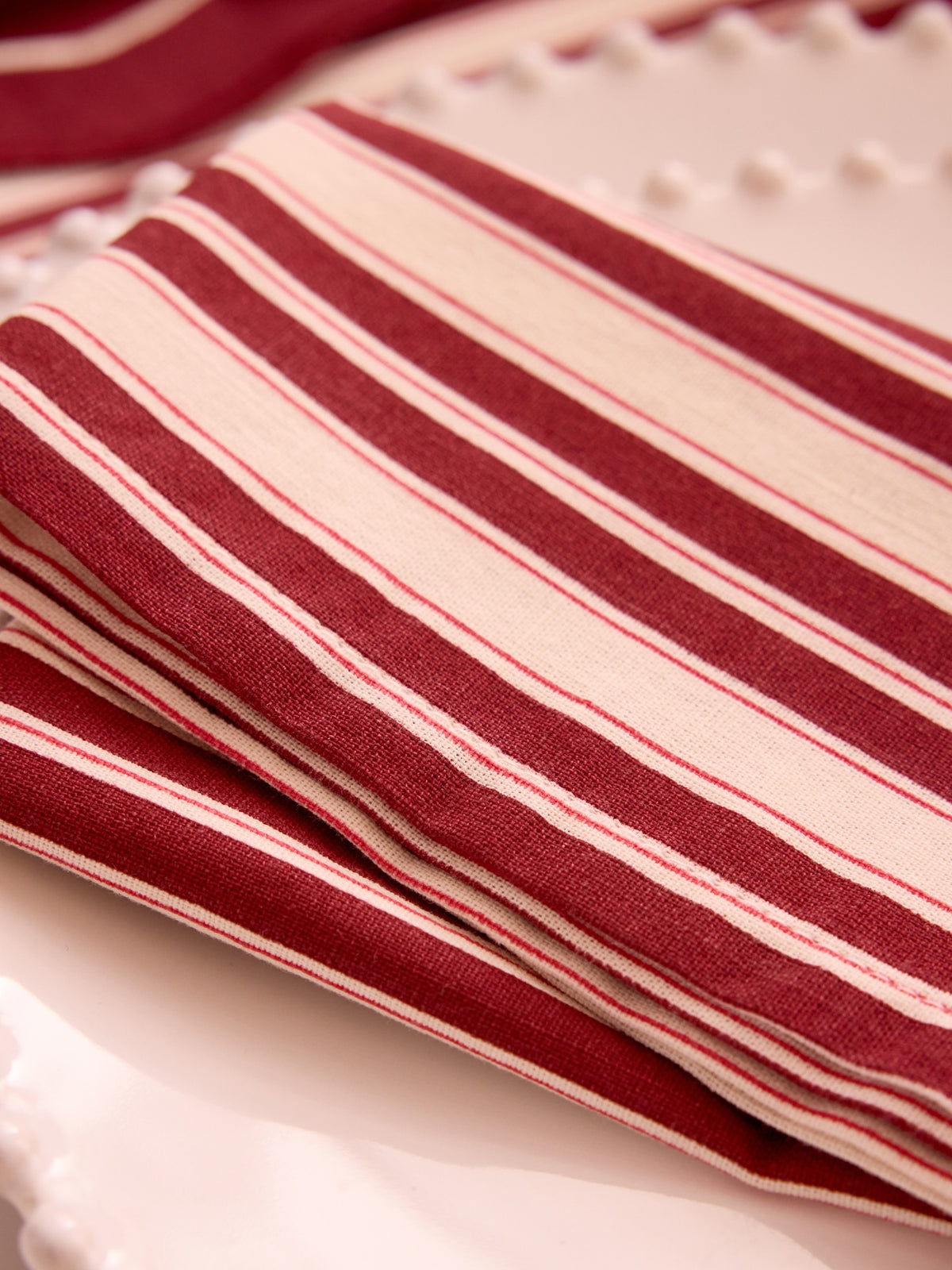 Set of 4 striped napkins