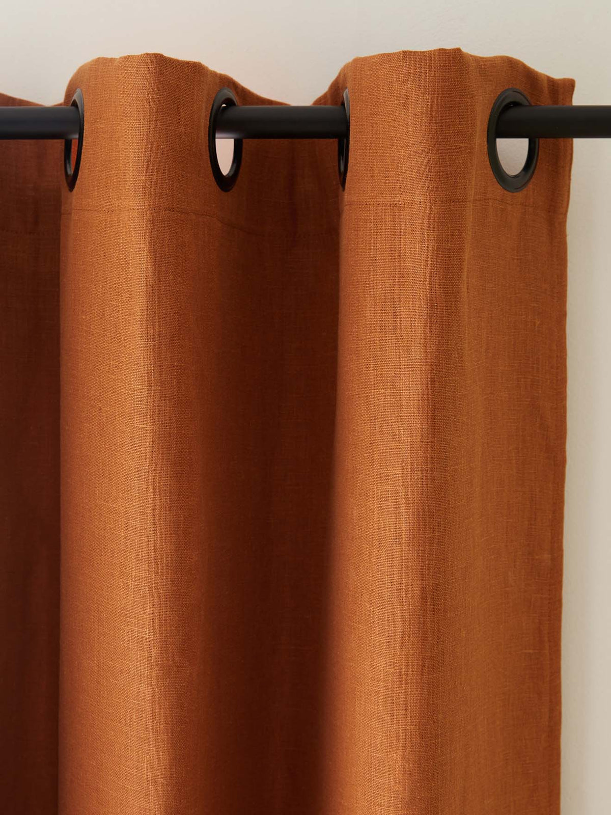 Linen blackout curtain