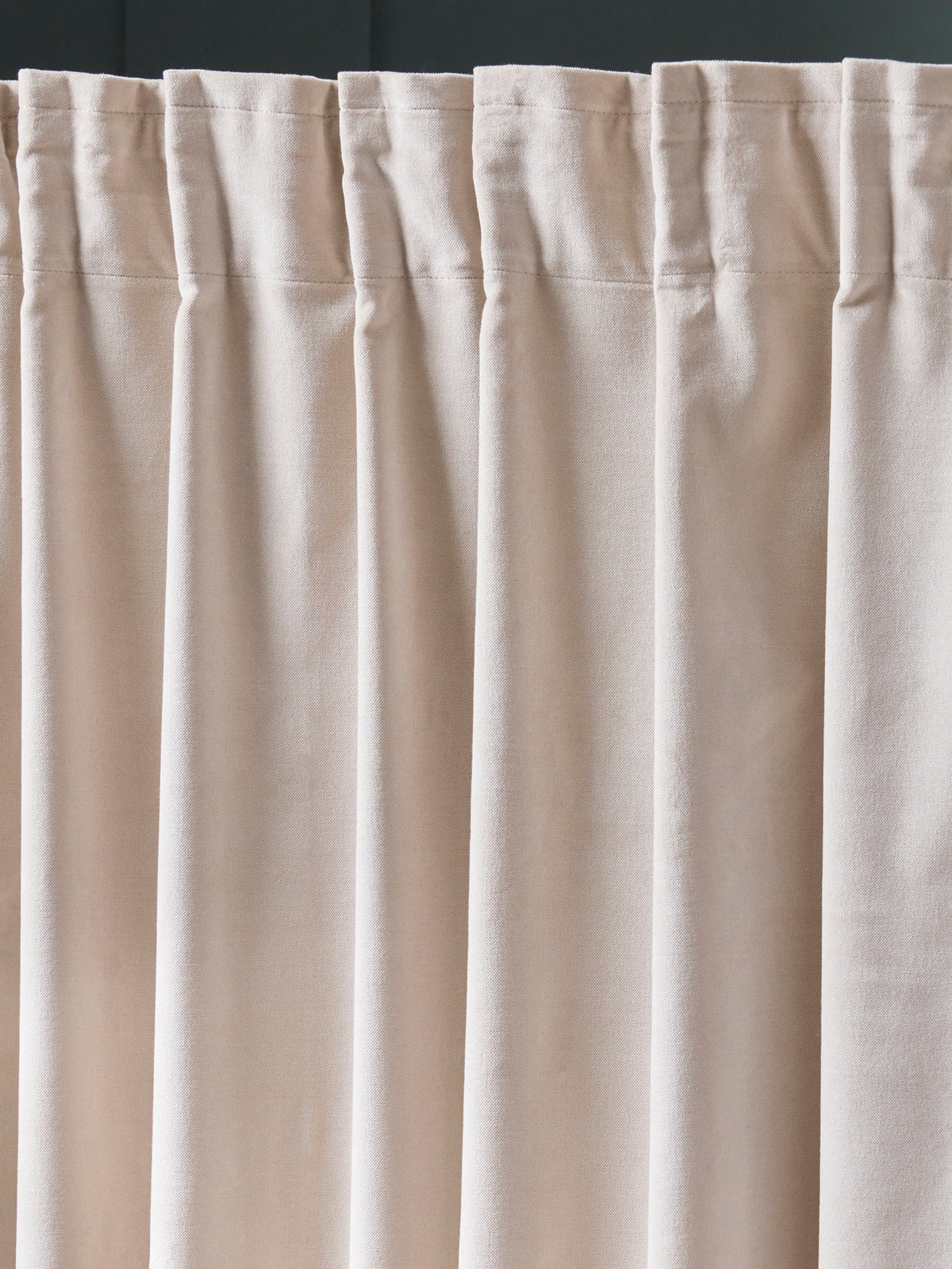 Shorn velvet curtain with ruched header