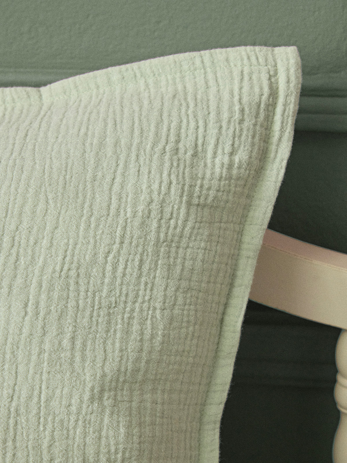 Child's crinkled cotton gauze pillowcase