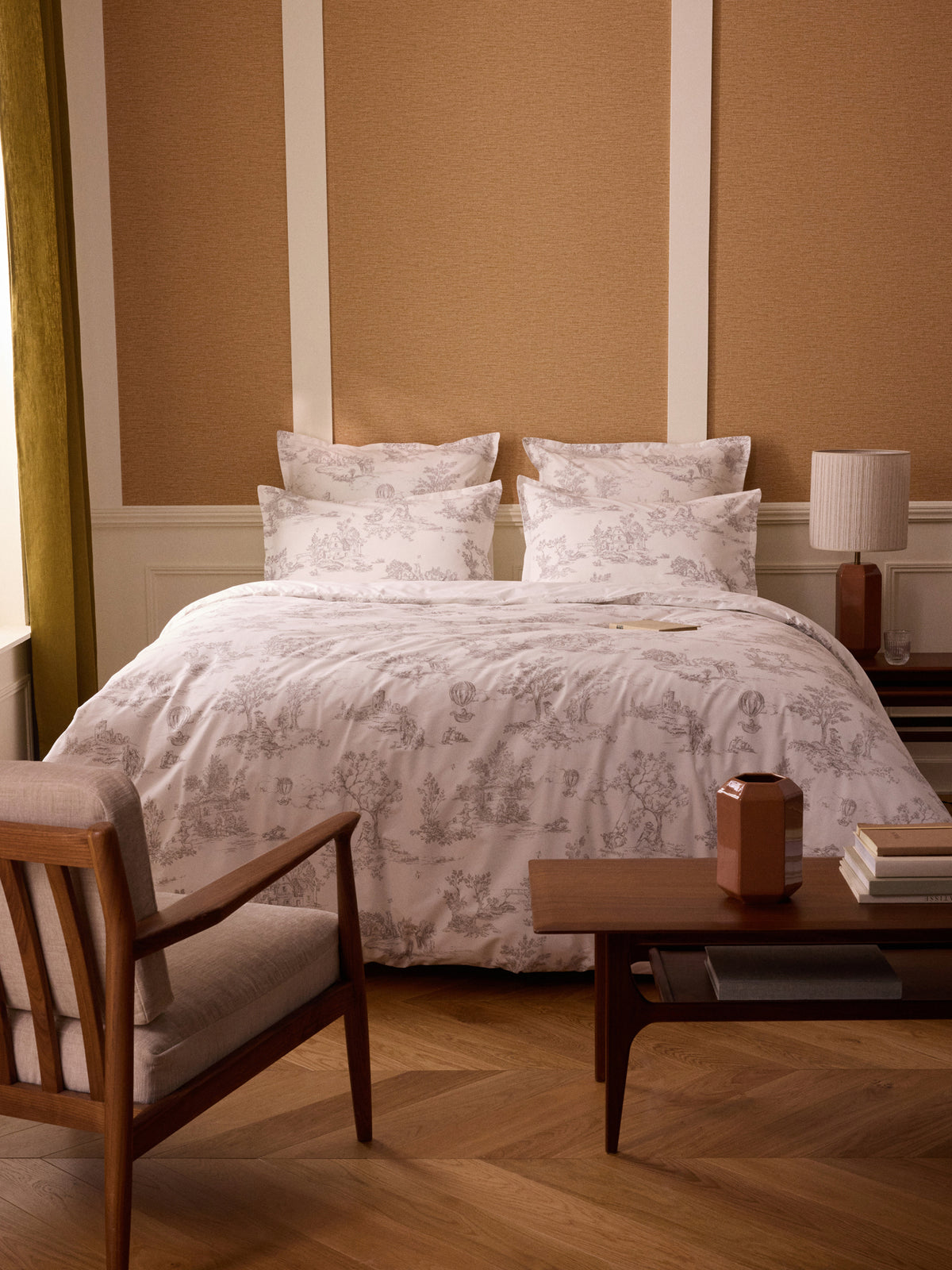 Toile de Jouy inspired cotton percale pillowcase