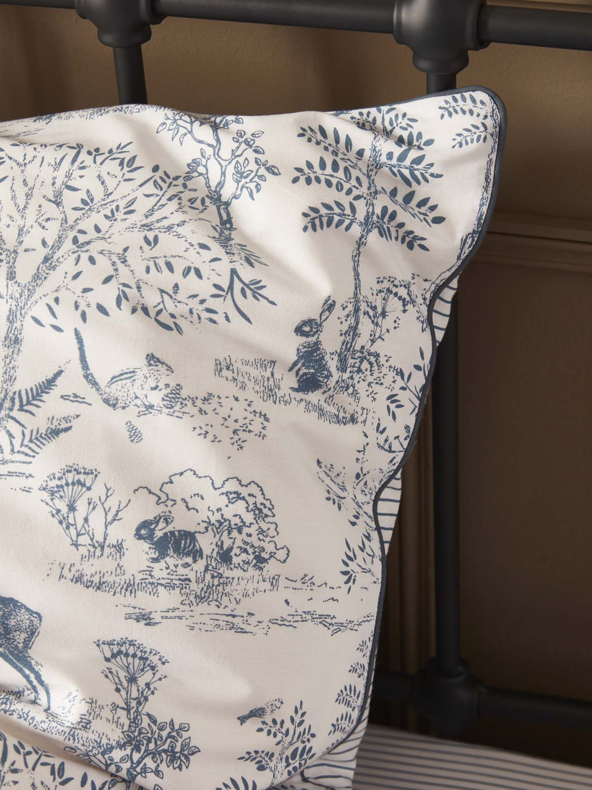Taie d'oreiller coton "Esprit petit Jouy"