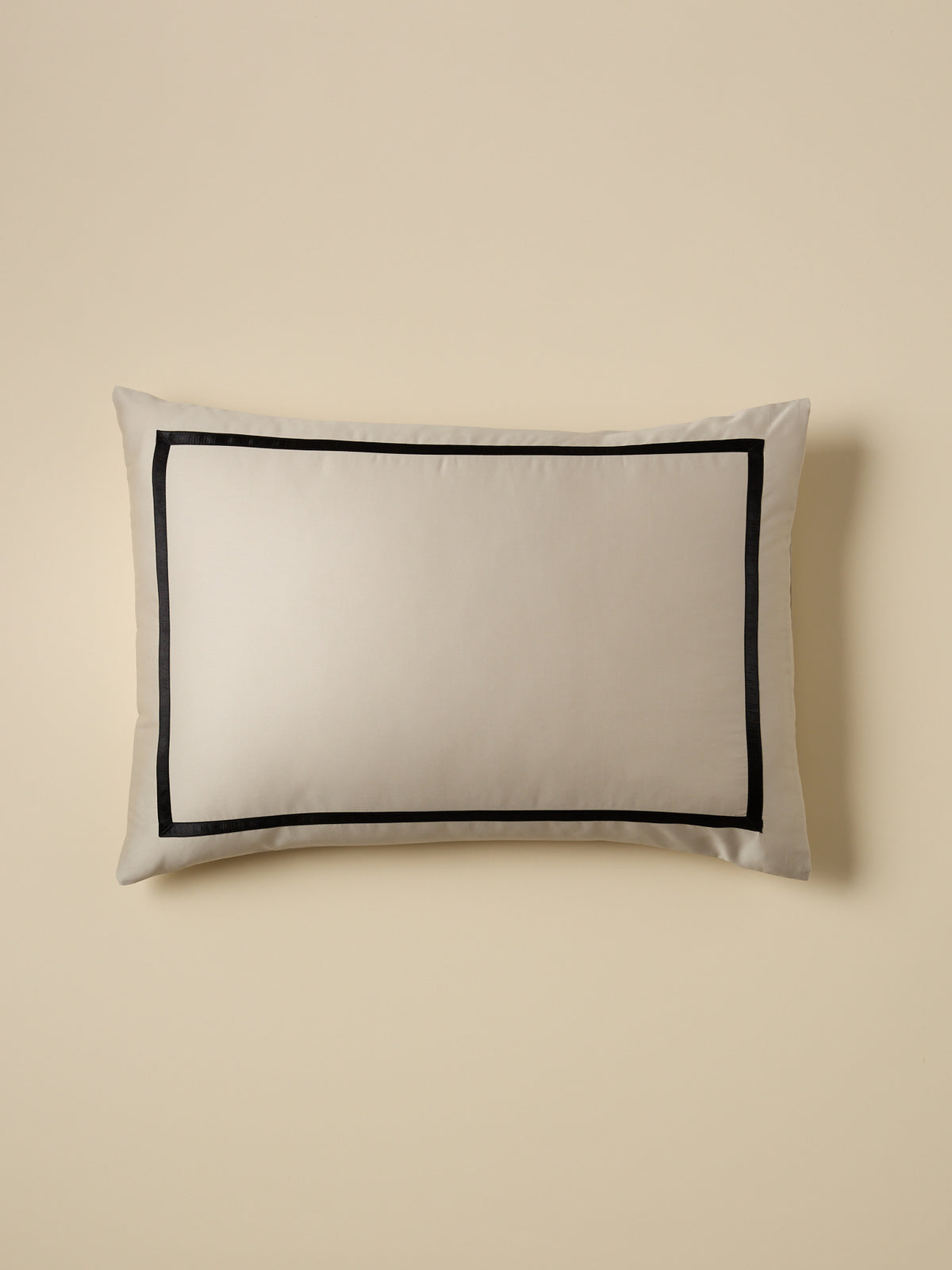Taie d'oreiller satin de coton "Léonore"