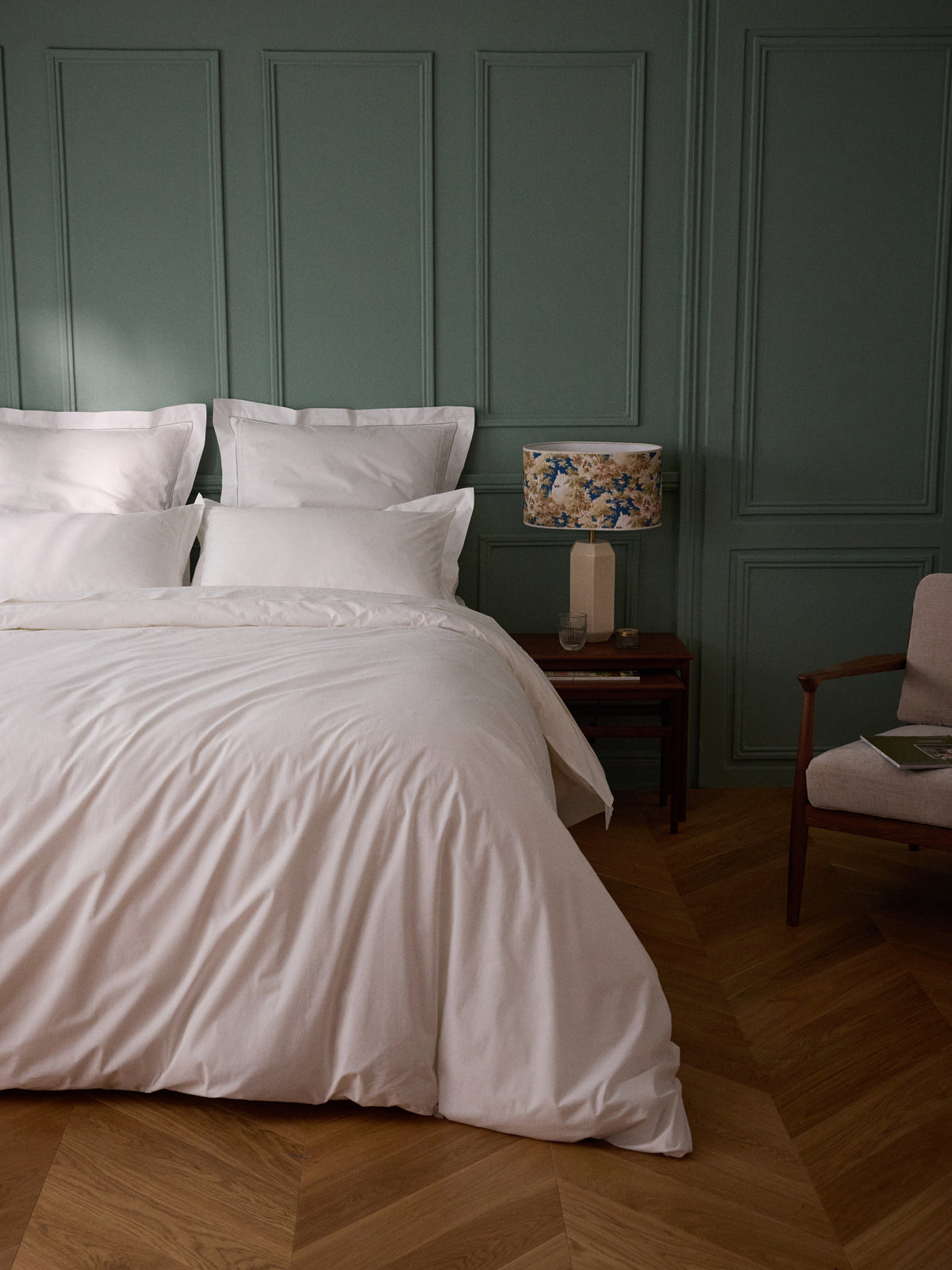 Algae embroidered cotton percale duvet cover