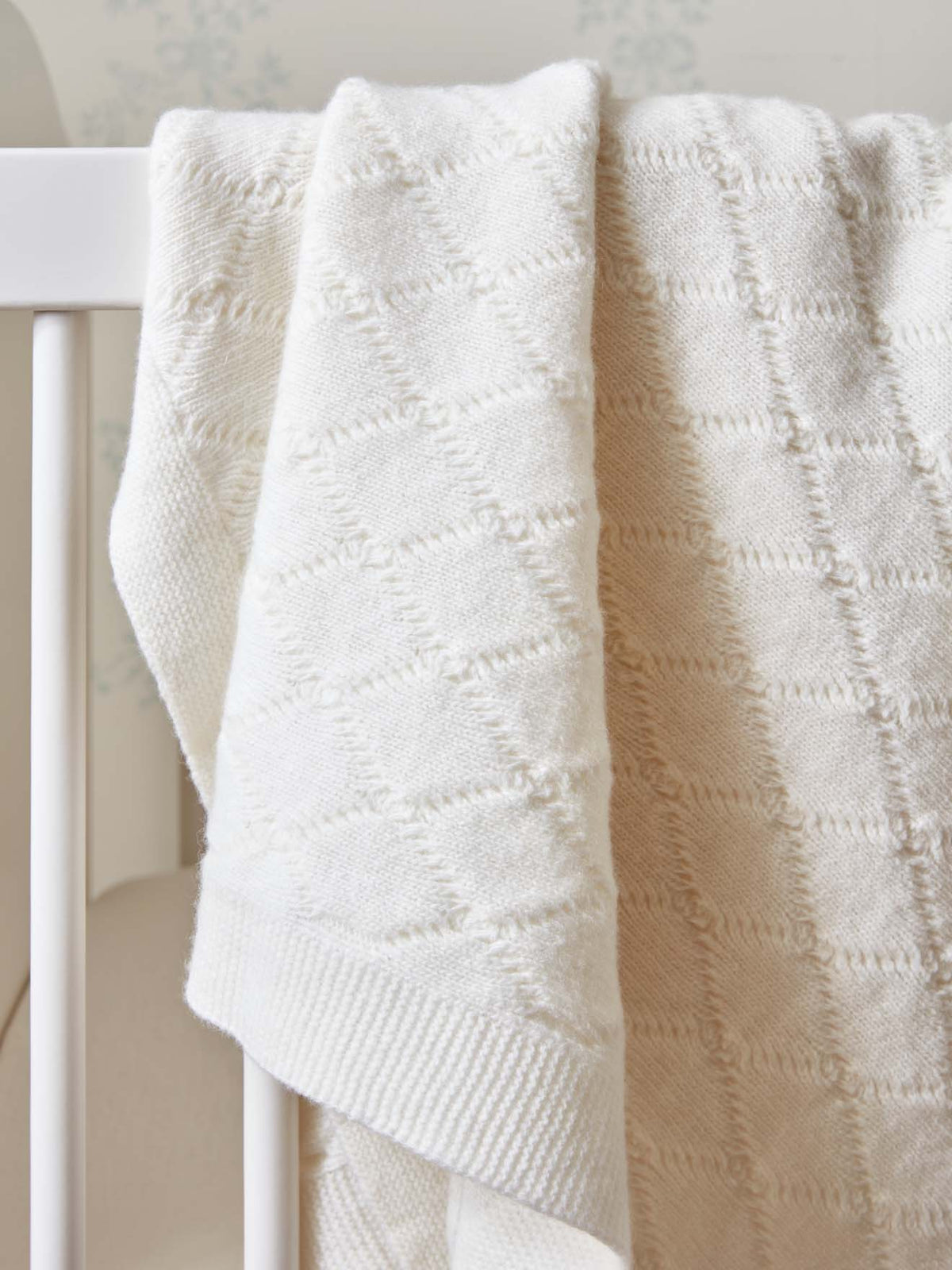 Super soft wool baby blanket
