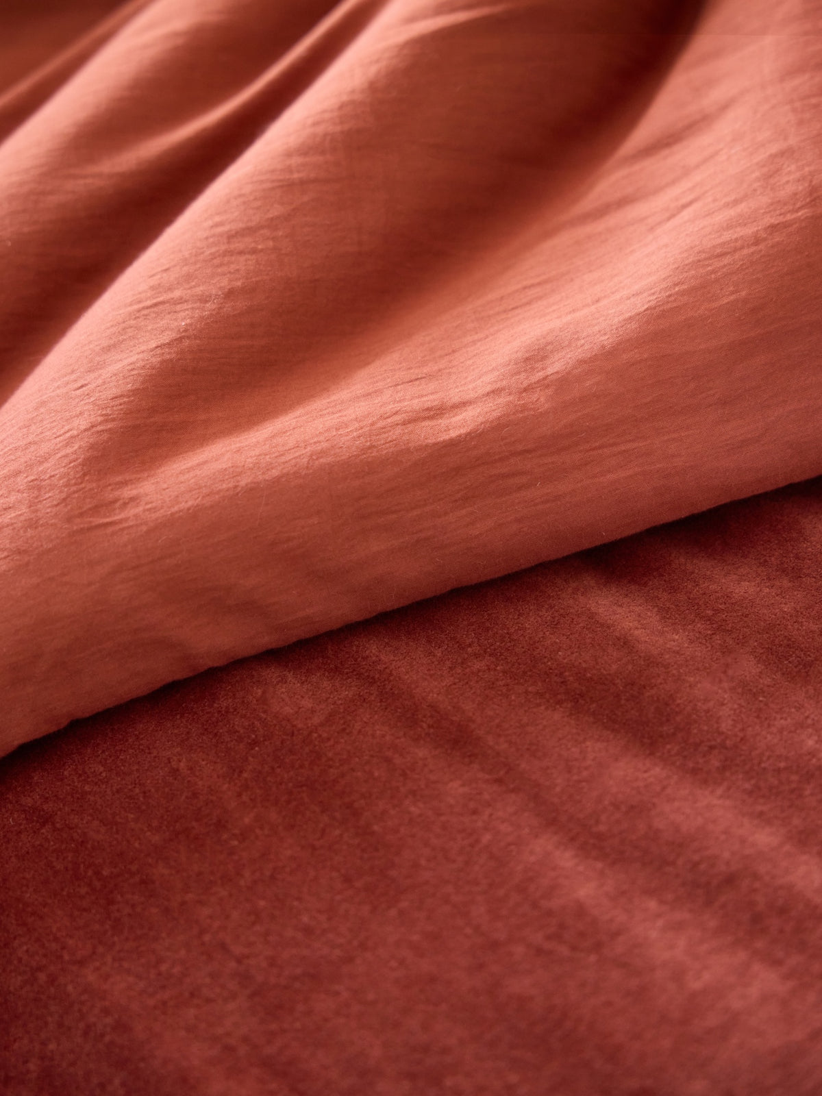 Velvet boutis (quilt)
