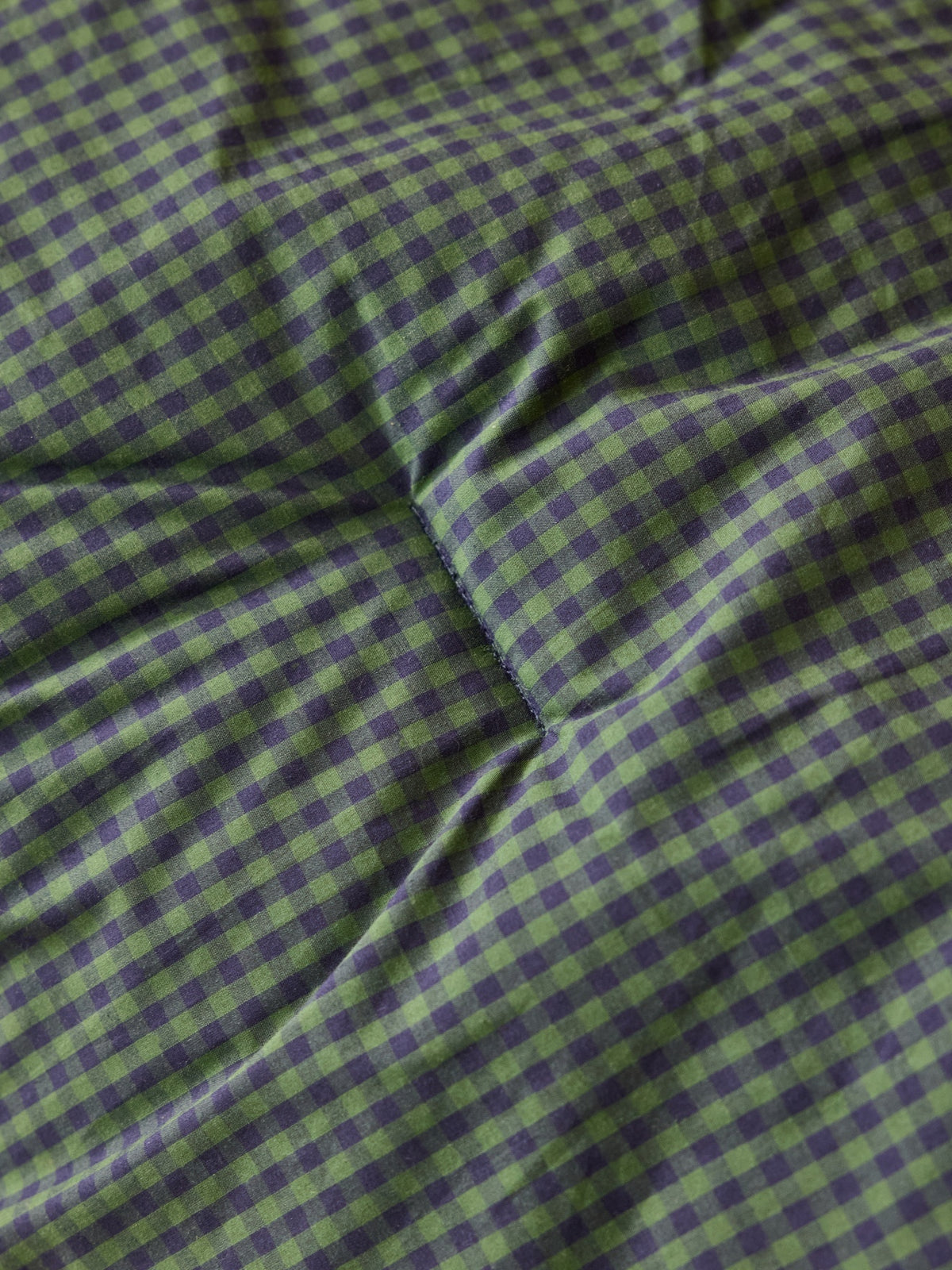 Gingham checked padded boutis quilt
